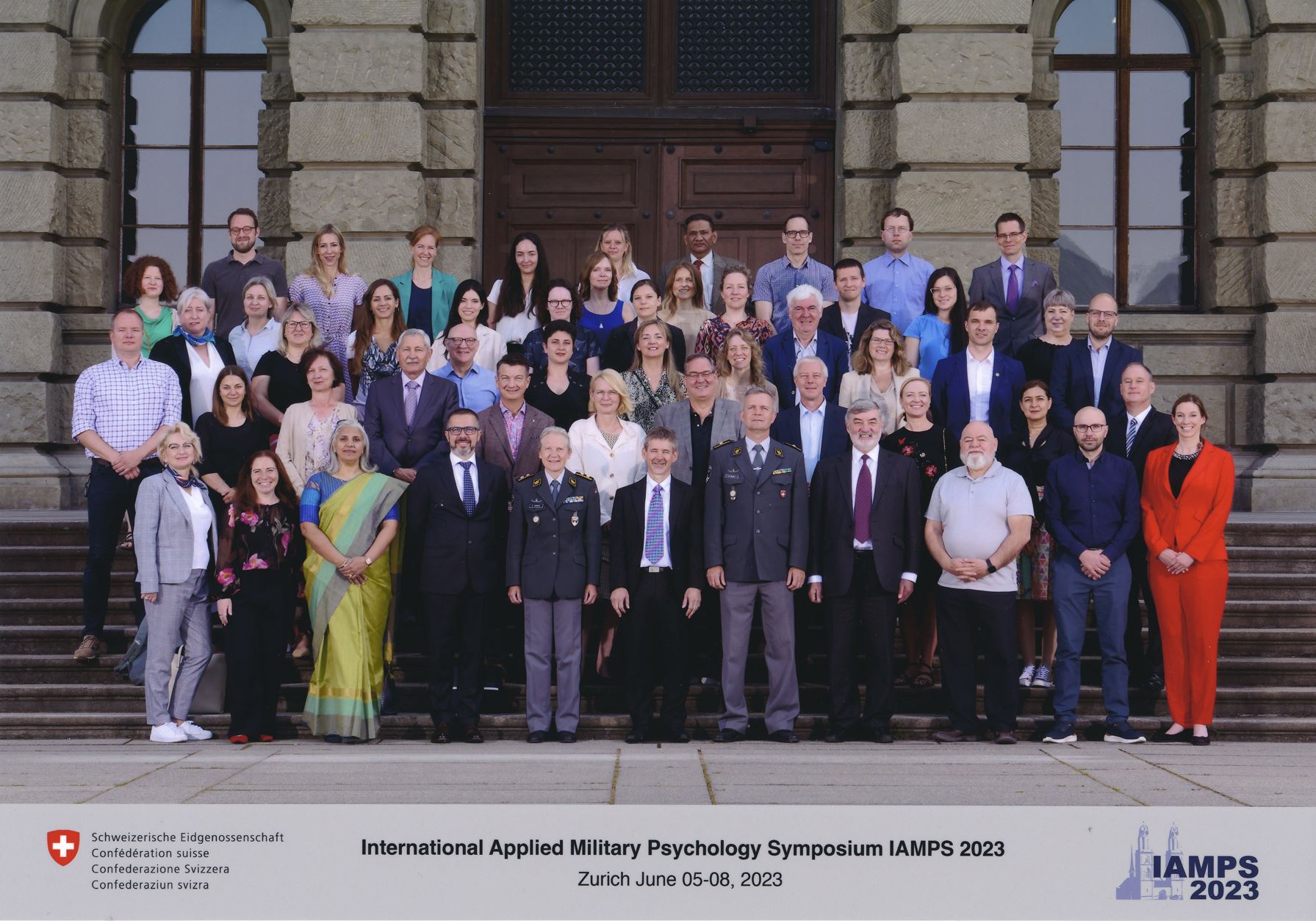 Group photo of IAMPS 2023